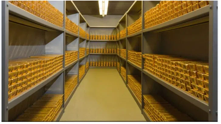 stockage or en banque